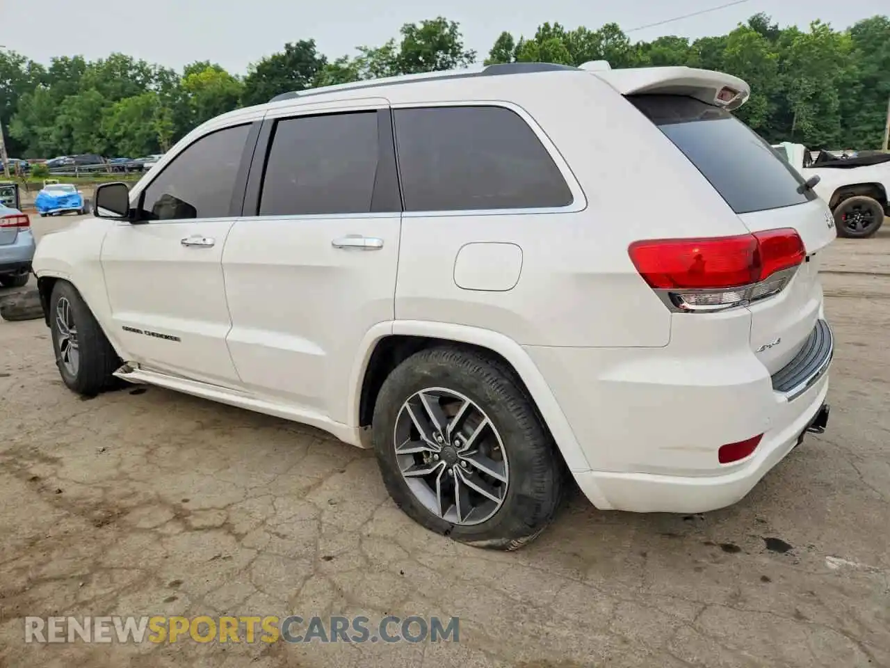 2 Photograph of a damaged car 1C4RJFCG5MC598414 JEEP CHEROKEE 2021