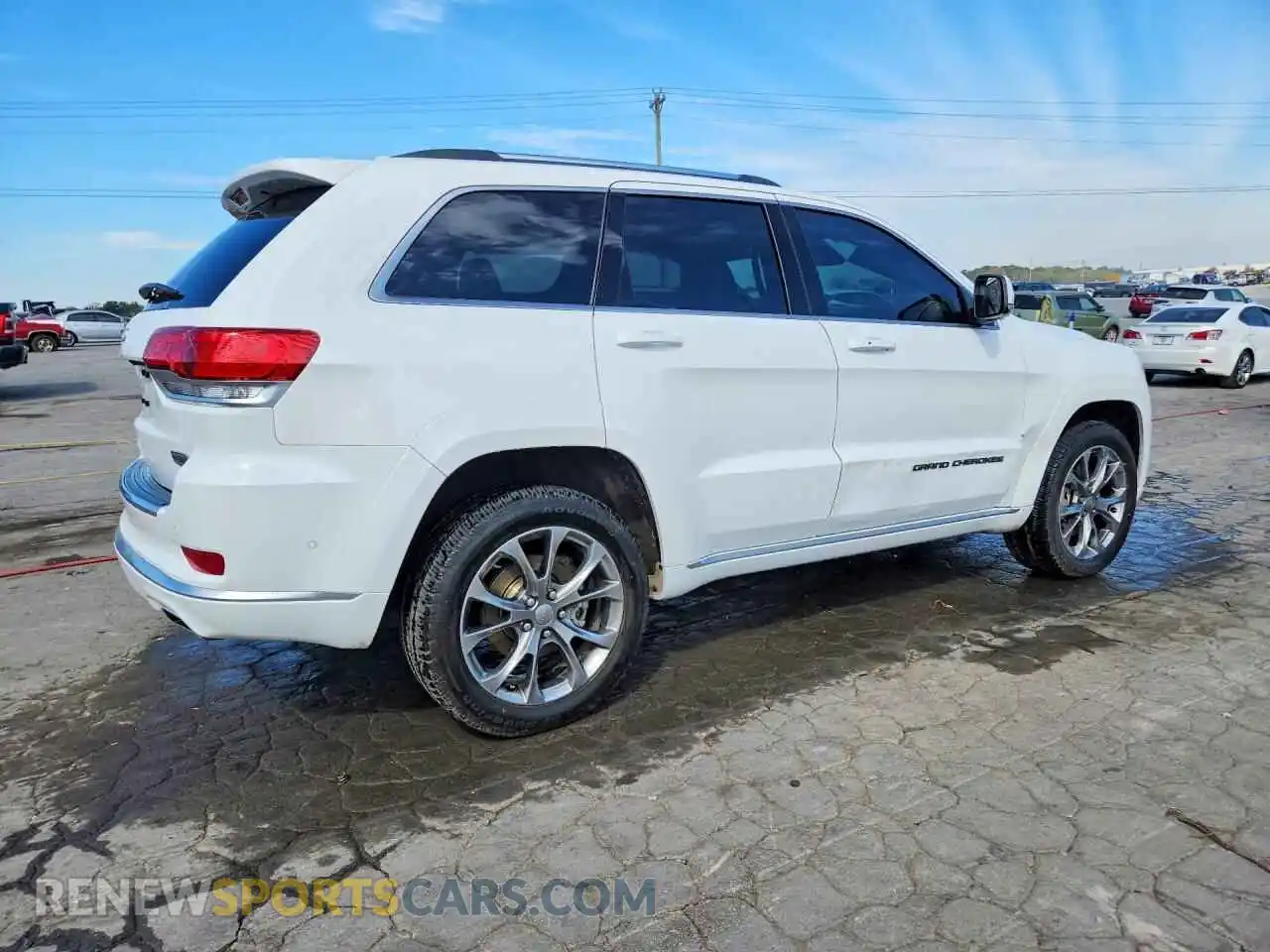 3 Photograph of a damaged car 1C4RJFJG9MC582249 JEEP CHEROKEE 2021