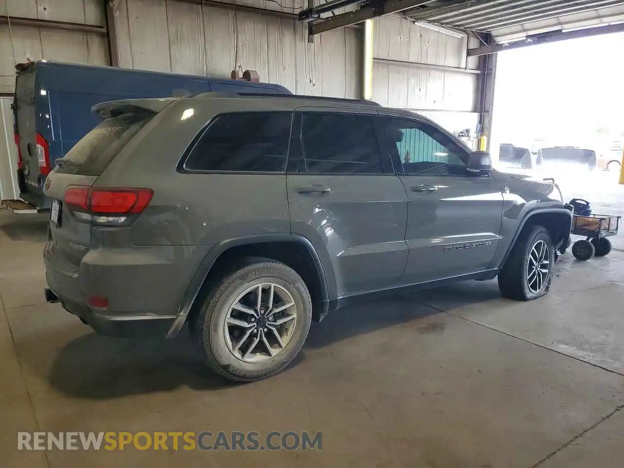 3 Photograph of a damaged car 1C4RJFLG5MC580656 JEEP CHEROKEE 2021