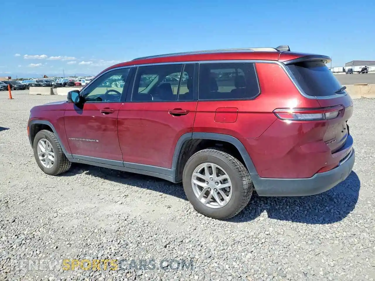 2 Фотография поврежденного автомобиля 1C4RJKAG1M8140853 JEEP CHEROKEE 2021