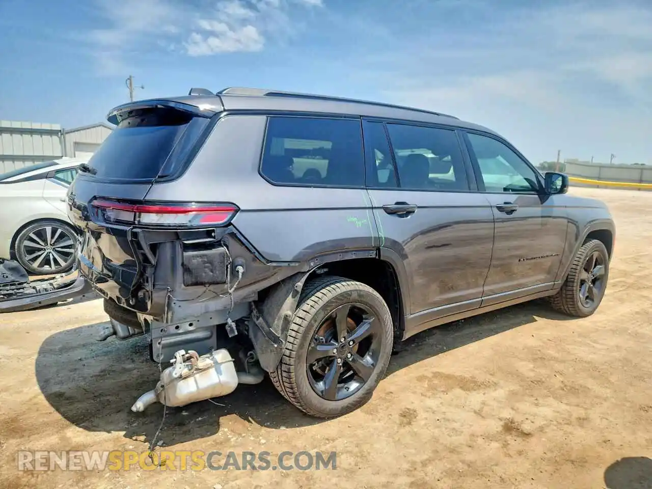 3 Photograph of a damaged car 1C4RJKAG1M8200307 JEEP CHEROKEE 2021