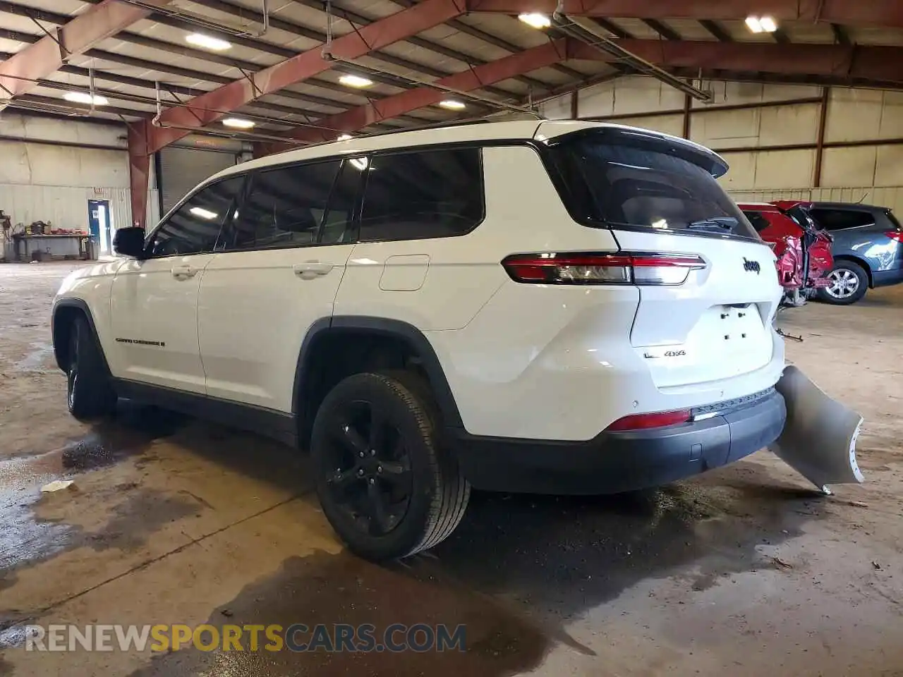 2 Photograph of a damaged car 1C4RJKAG3M8156682 JEEP CHEROKEE 2021