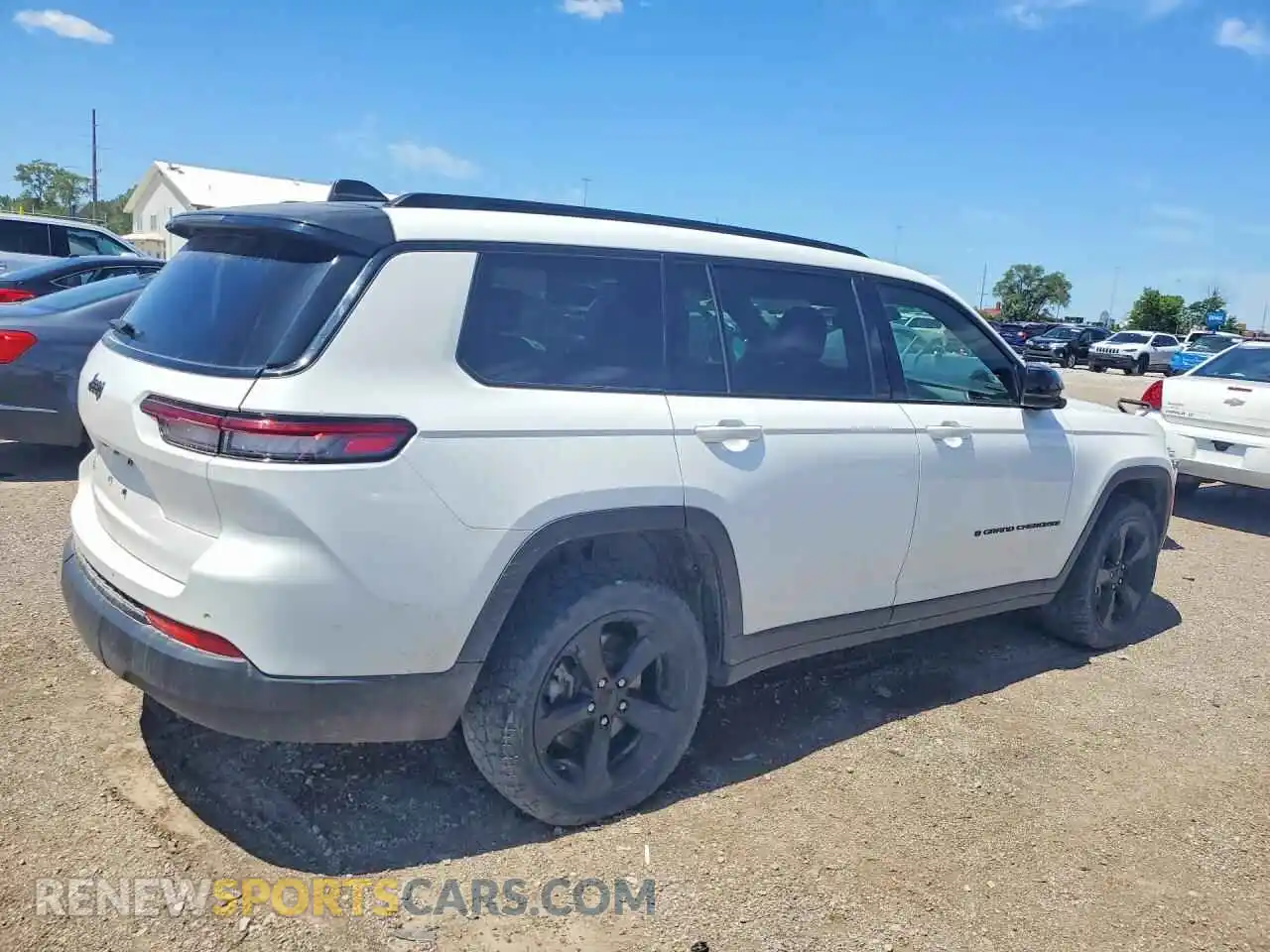 3 Photograph of a damaged car 1C4RJKAG4M8151023 JEEP CHEROKEE 2021