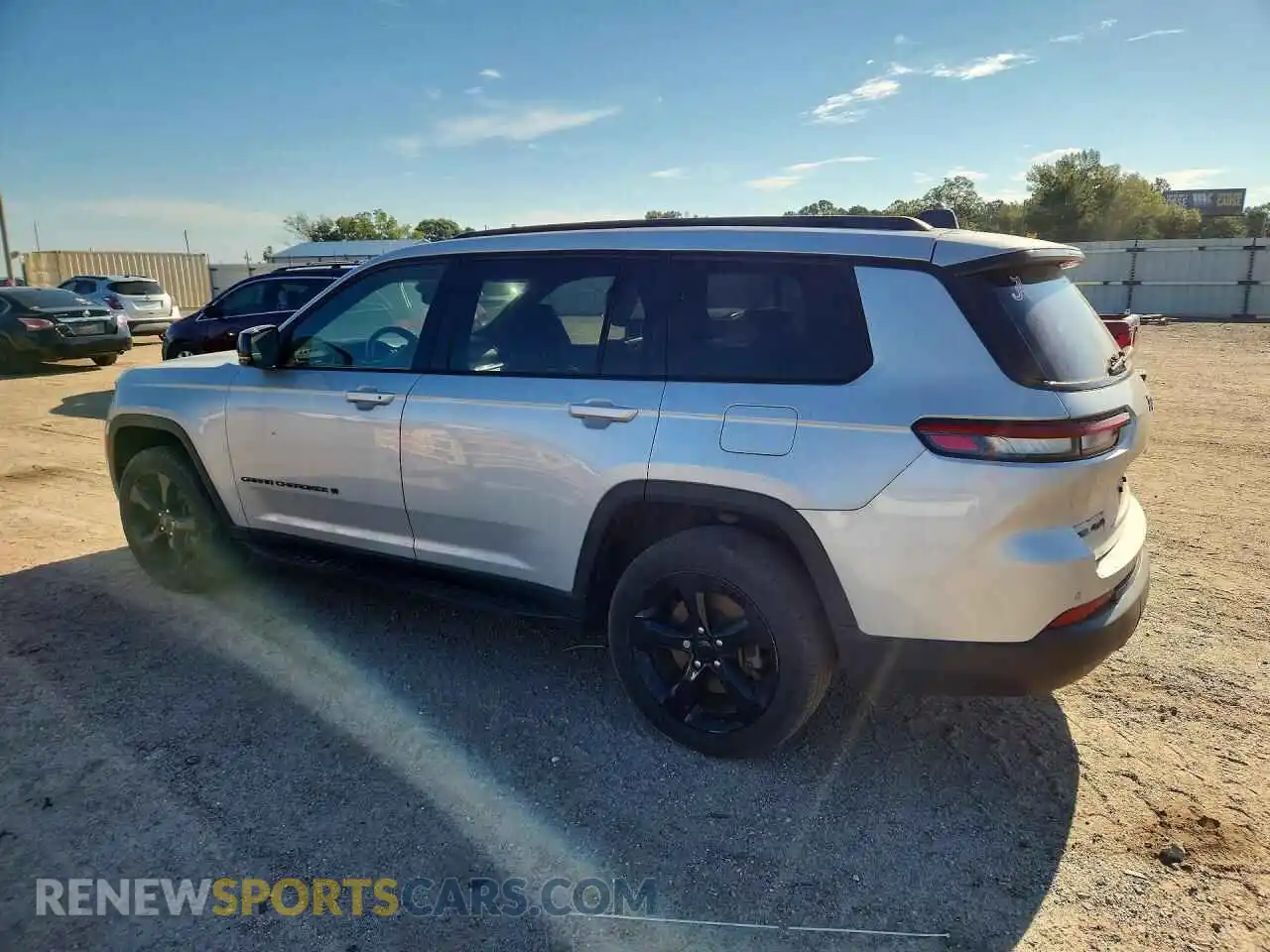 2 Photograph of a damaged car 1C4RJKAG9M8147405 JEEP CHEROKEE 2021