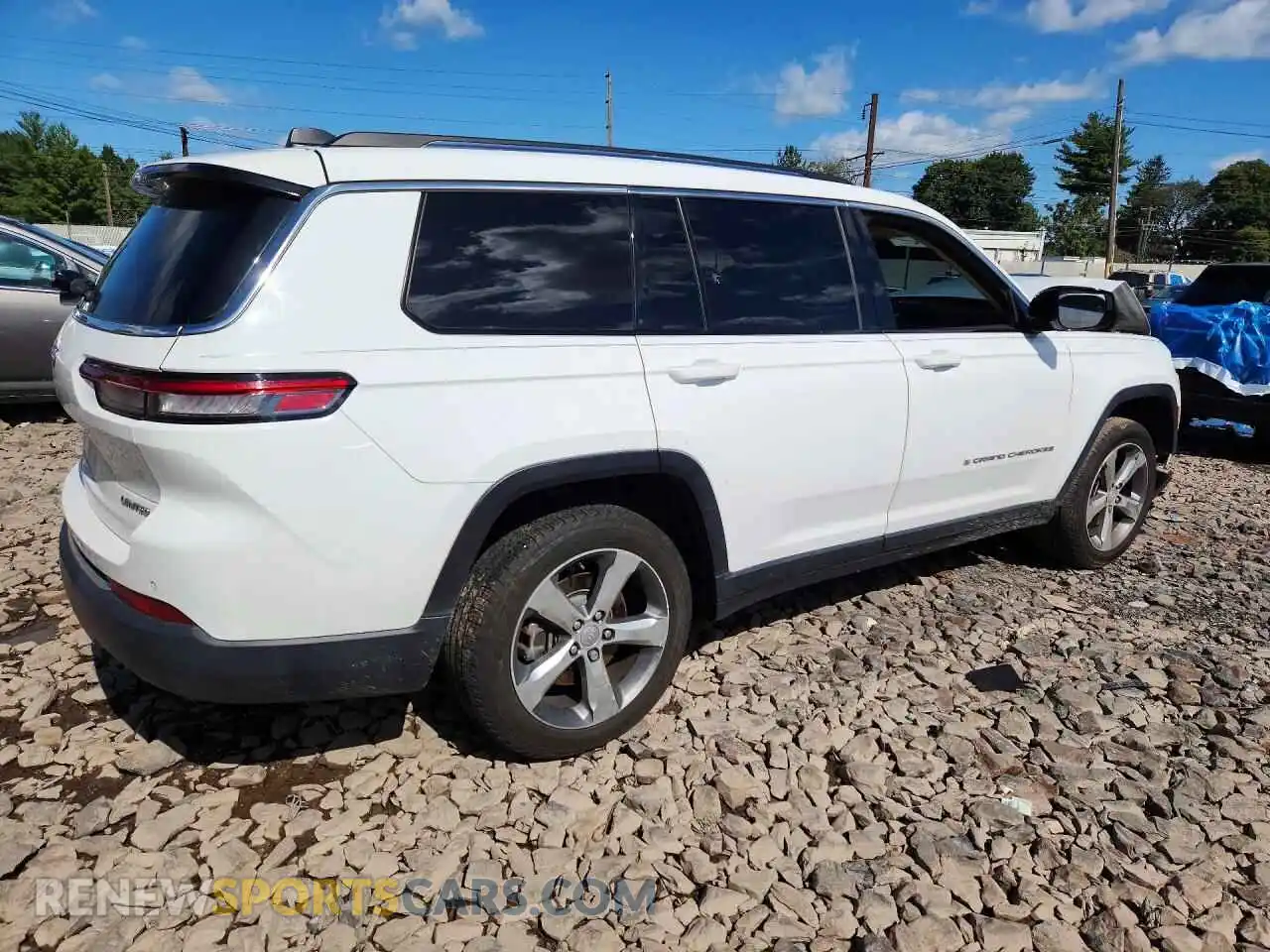 3 Photograph of a damaged car 1C4RJKBG2M8145154 JEEP CHEROKEE 2021