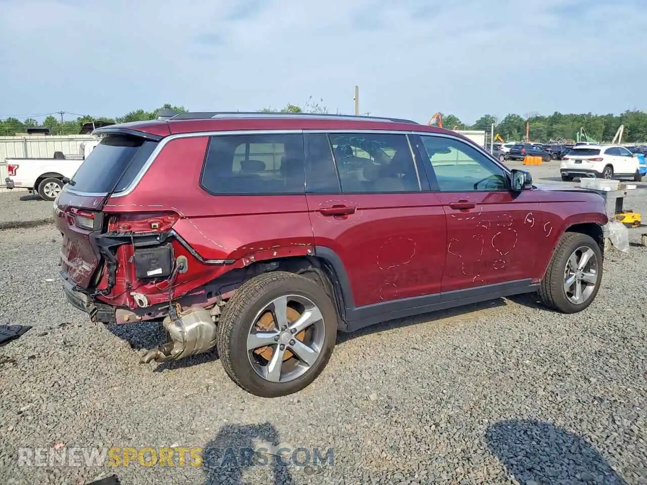 3 Photograph of a damaged car 1C4RJKBG2M8186089 JEEP CHEROKEE 2021