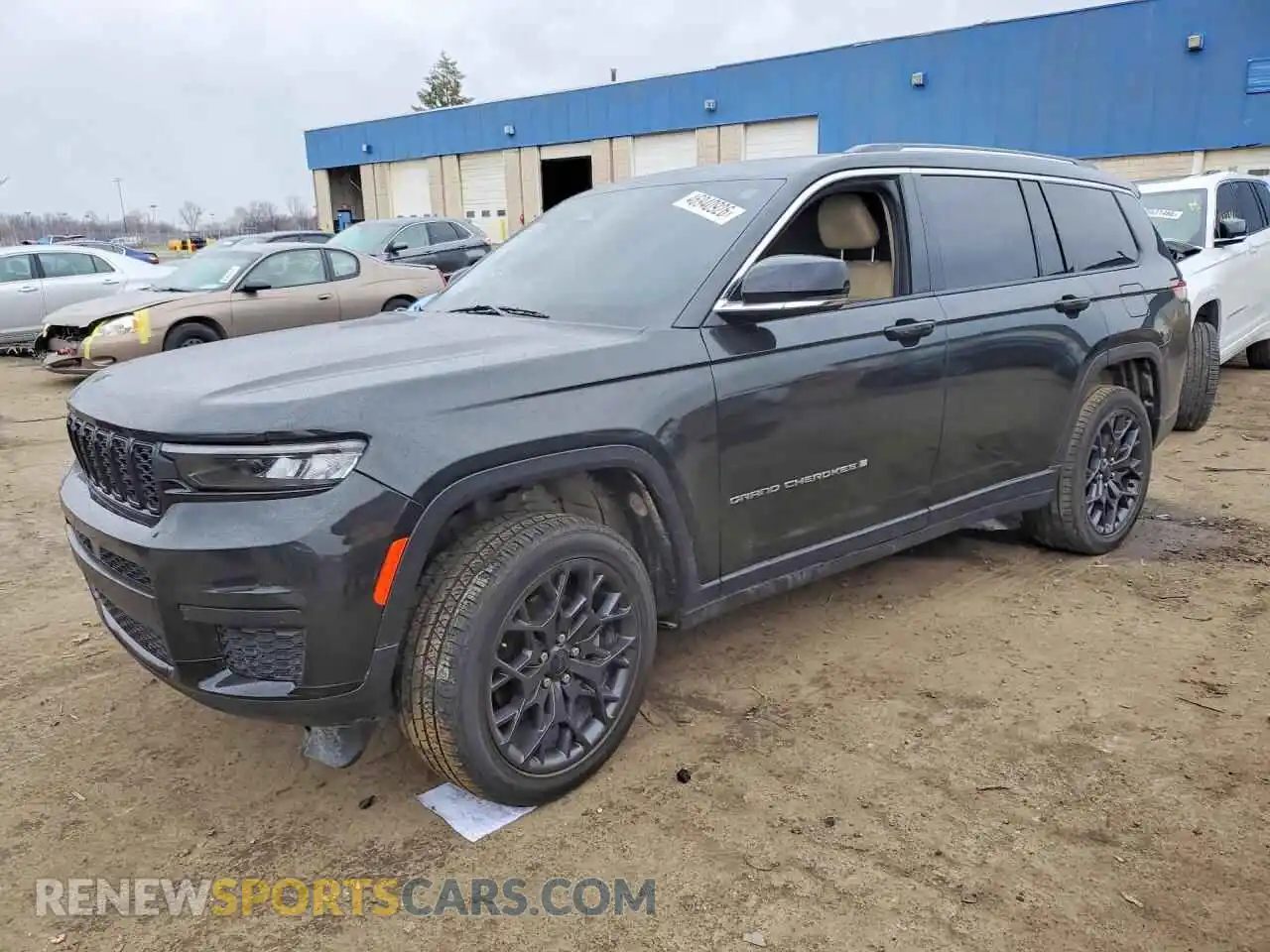 1 Photograph of a damaged car 1C4RJKBG2M8205515 JEEP CHEROKEE 2021