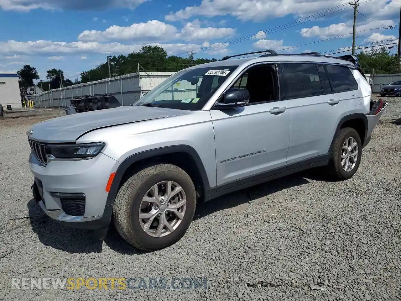 1 Photograph of a damaged car 1C4RJKBG3M8113670 JEEP CHEROKEE 2021