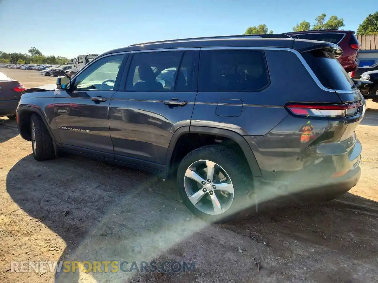 2 Фотография поврежденного автомобиля 1C4RJKBG6M8208112 JEEP CHEROKEE 2021