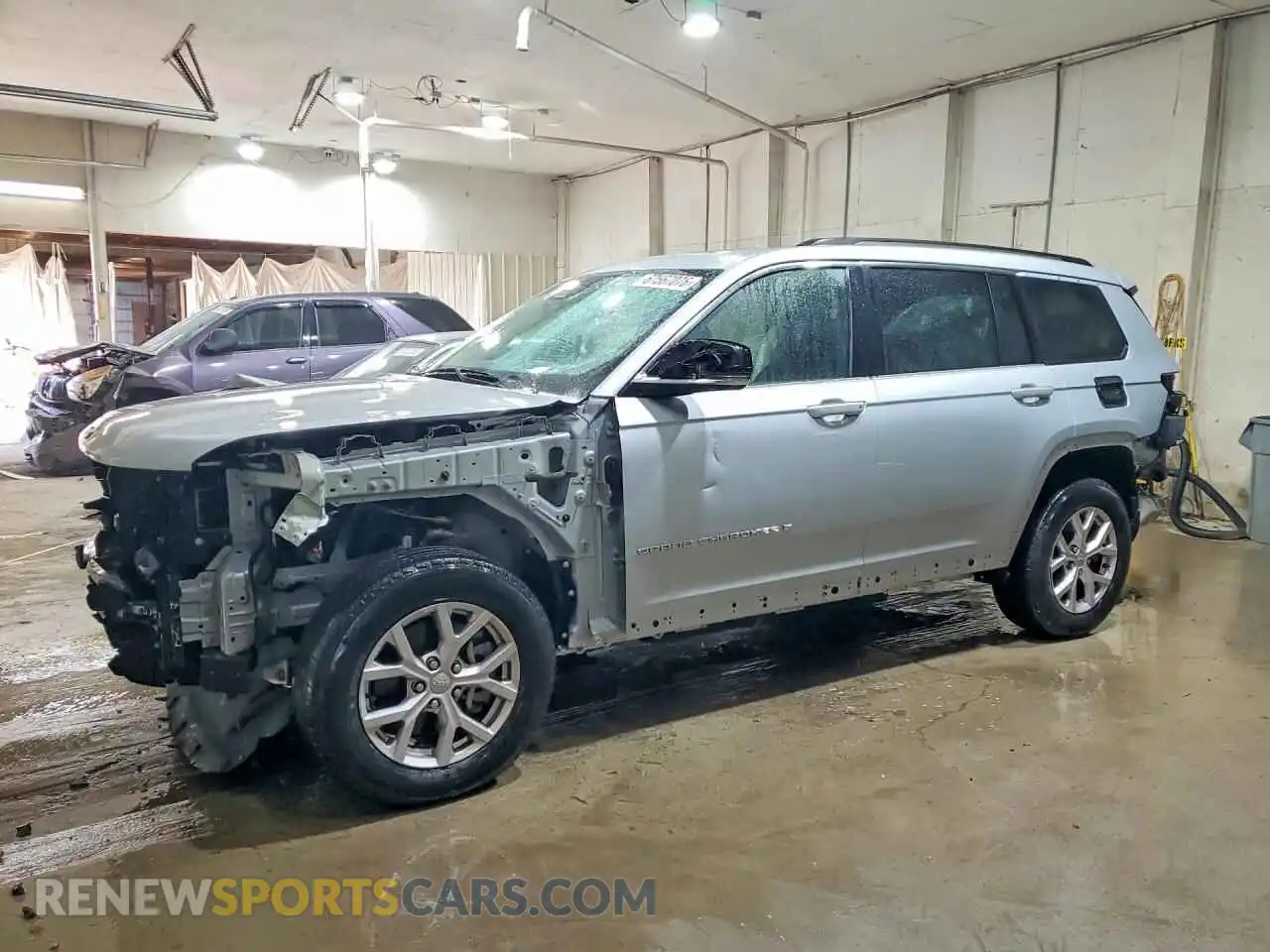 1 Photograph of a damaged car 1C4RJKBGXM8211904 JEEP CHEROKEE 2021