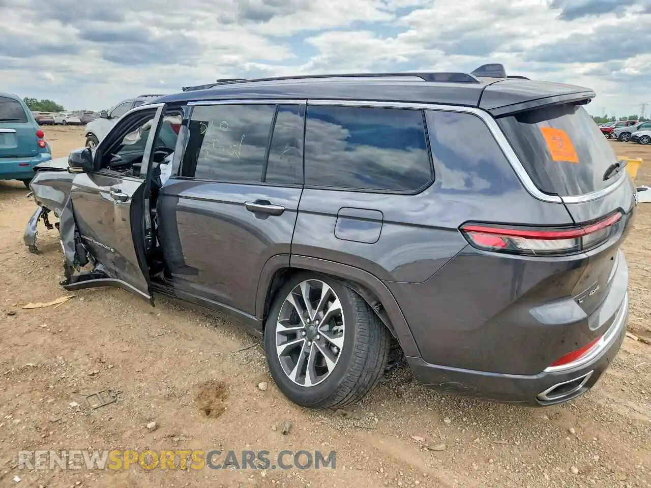 2 Photograph of a damaged car 1C4RJKDG5M8213038 JEEP CHEROKEE 2021