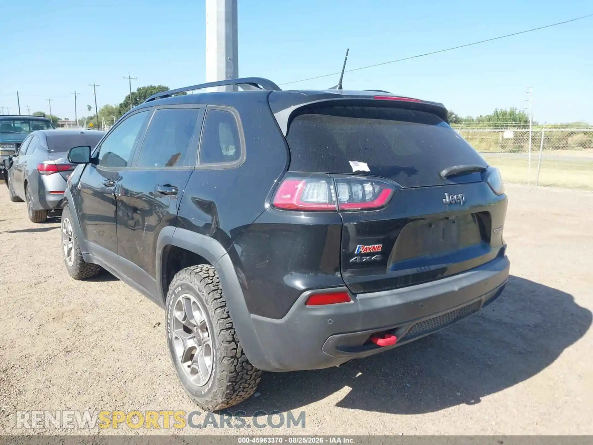 3 Photograph of a damaged car 1C4PJMBX9ND502437 JEEP CHEROKEE 2022