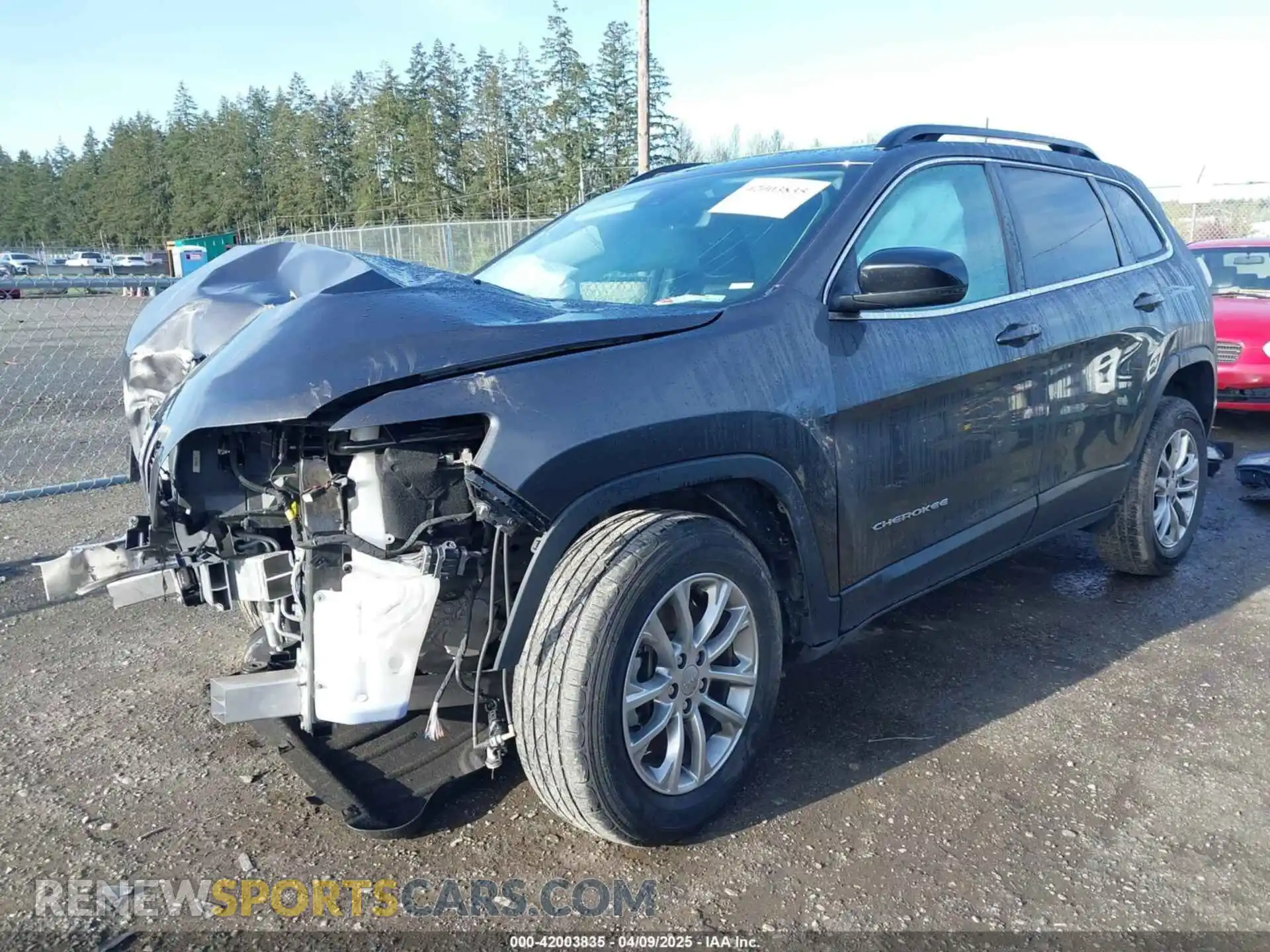 2 Photograph of a damaged car 1C4PJMMX2ND520503 JEEP CHEROKEE 2022