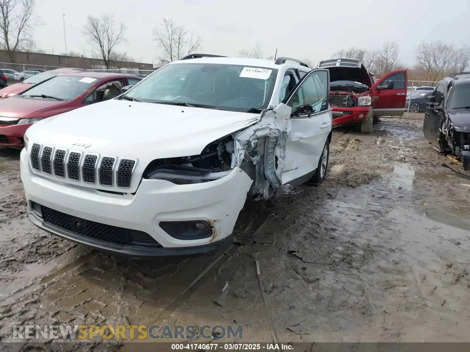 2 Photograph of a damaged car 1C4PJMMX9ND512088 JEEP CHEROKEE 2022