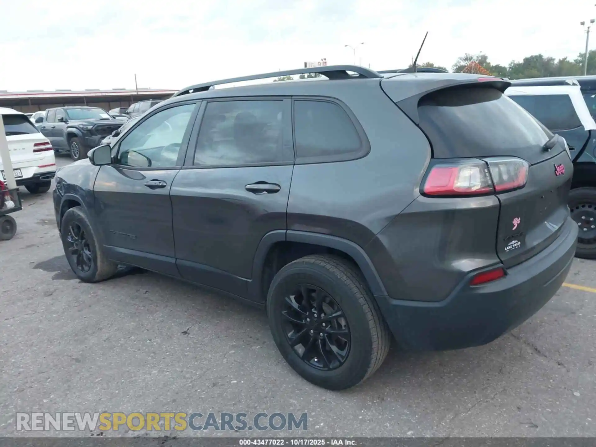 3 Photograph of a damaged car 1C4PJMMB4PD115069 JEEP CHEROKEE 2023