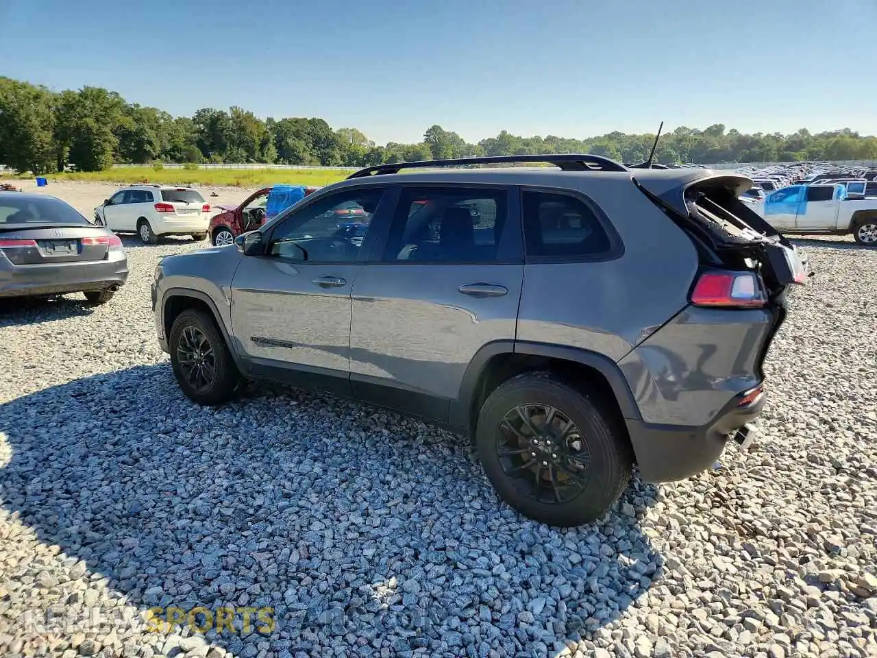 2 Photograph of a damaged car 1C4PJMMB7PD102610 JEEP CHEROKEE 2023