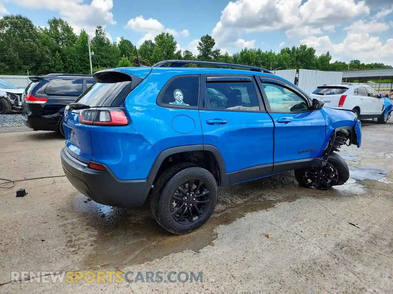 3 Photograph of a damaged car 1C4PJMMB7PD110884 JEEP CHEROKEE 2023