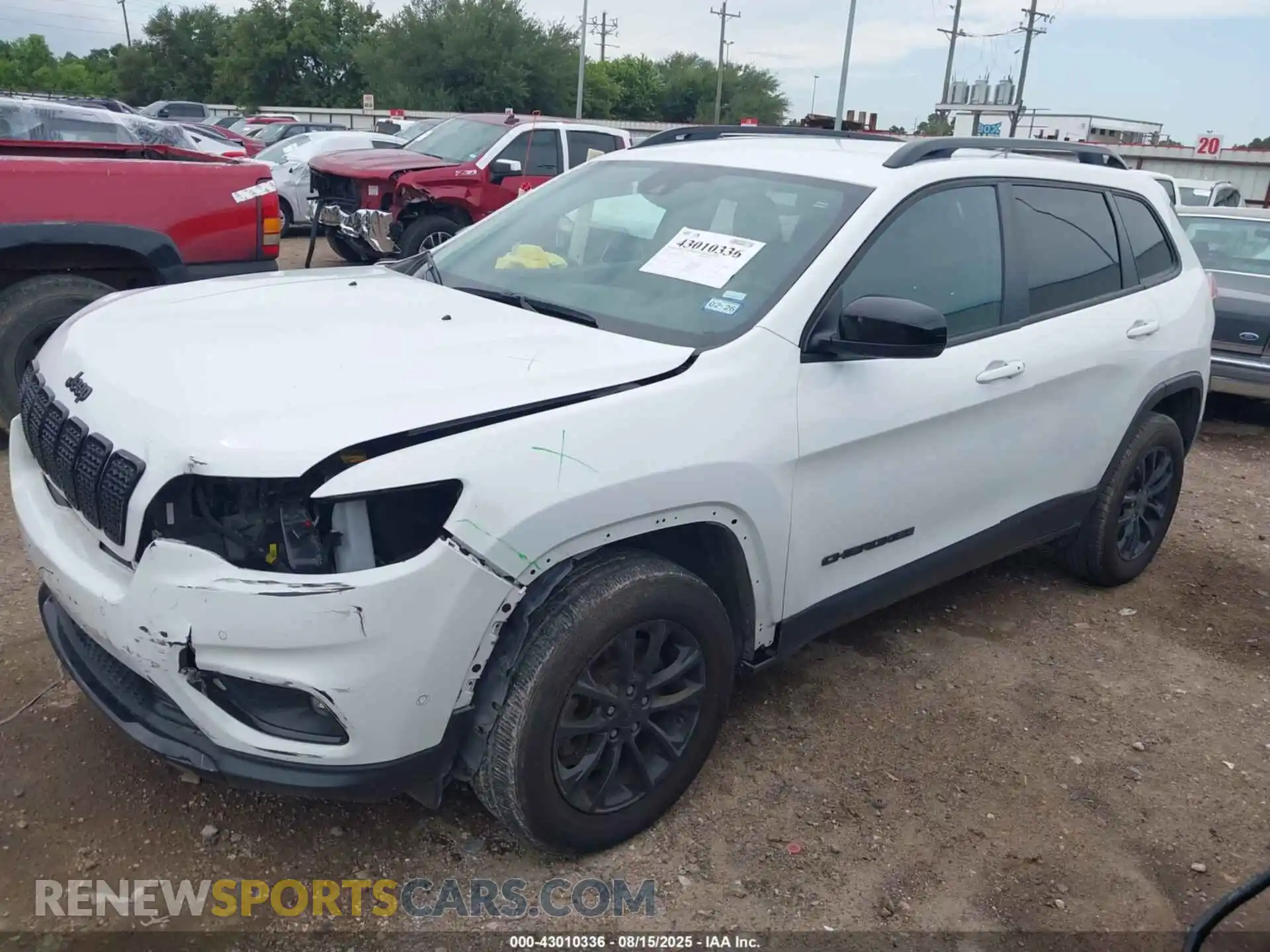 2 Photograph of a damaged car 1C4PJMMB9PD111003 JEEP CHEROKEE 2023