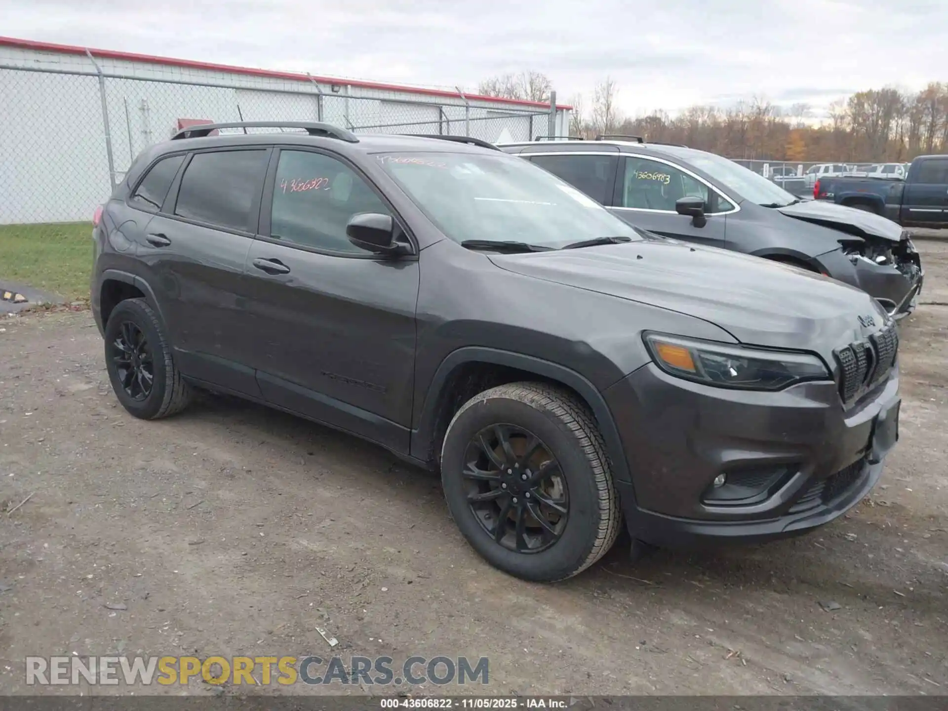 1 Photograph of a damaged car 1C4PJMMB9PD114886 JEEP CHEROKEE 2023