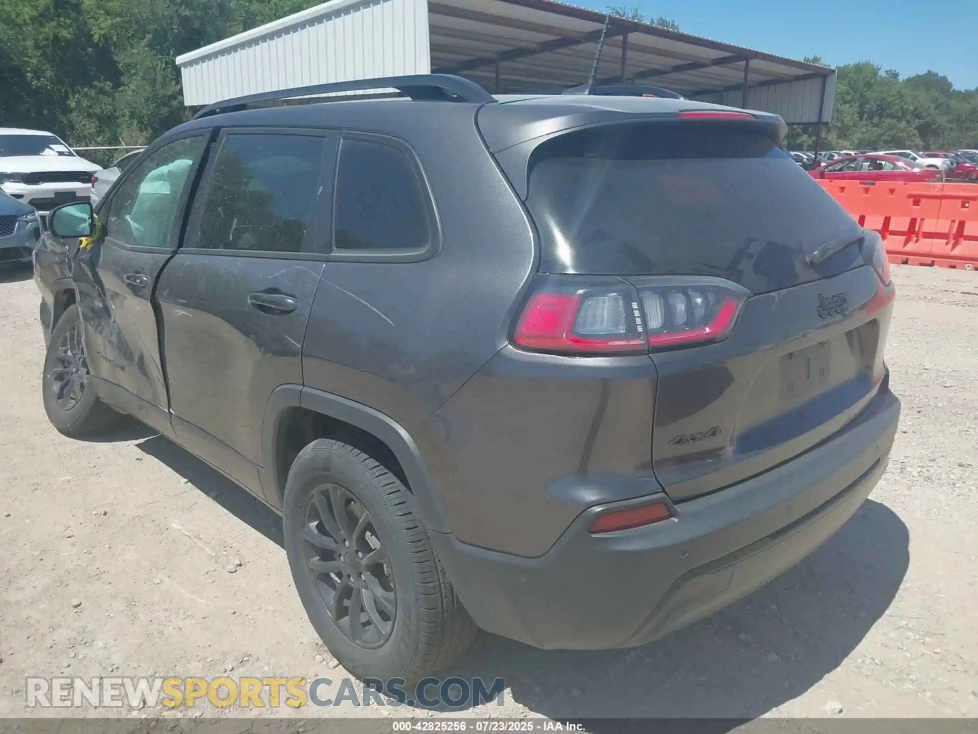 3 Photograph of a damaged car 1C4PJMMBXPD115562 JEEP CHEROKEE 2023
