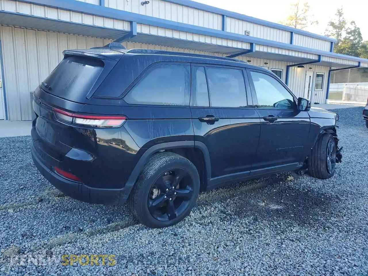 3 Photograph of a damaged car 1C4RJHAG2PC515590 JEEP CHEROKEE 2023