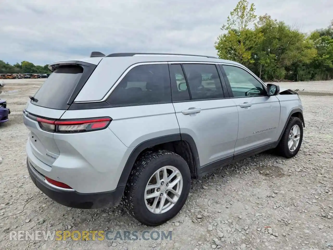 3 Фотография поврежденного автомобиля 1C4RJHAG3PC539882 JEEP CHEROKEE 2023