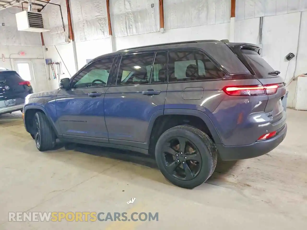 2 Photograph of a damaged car 1C4RJHAG6PC622755 JEEP CHEROKEE 2023