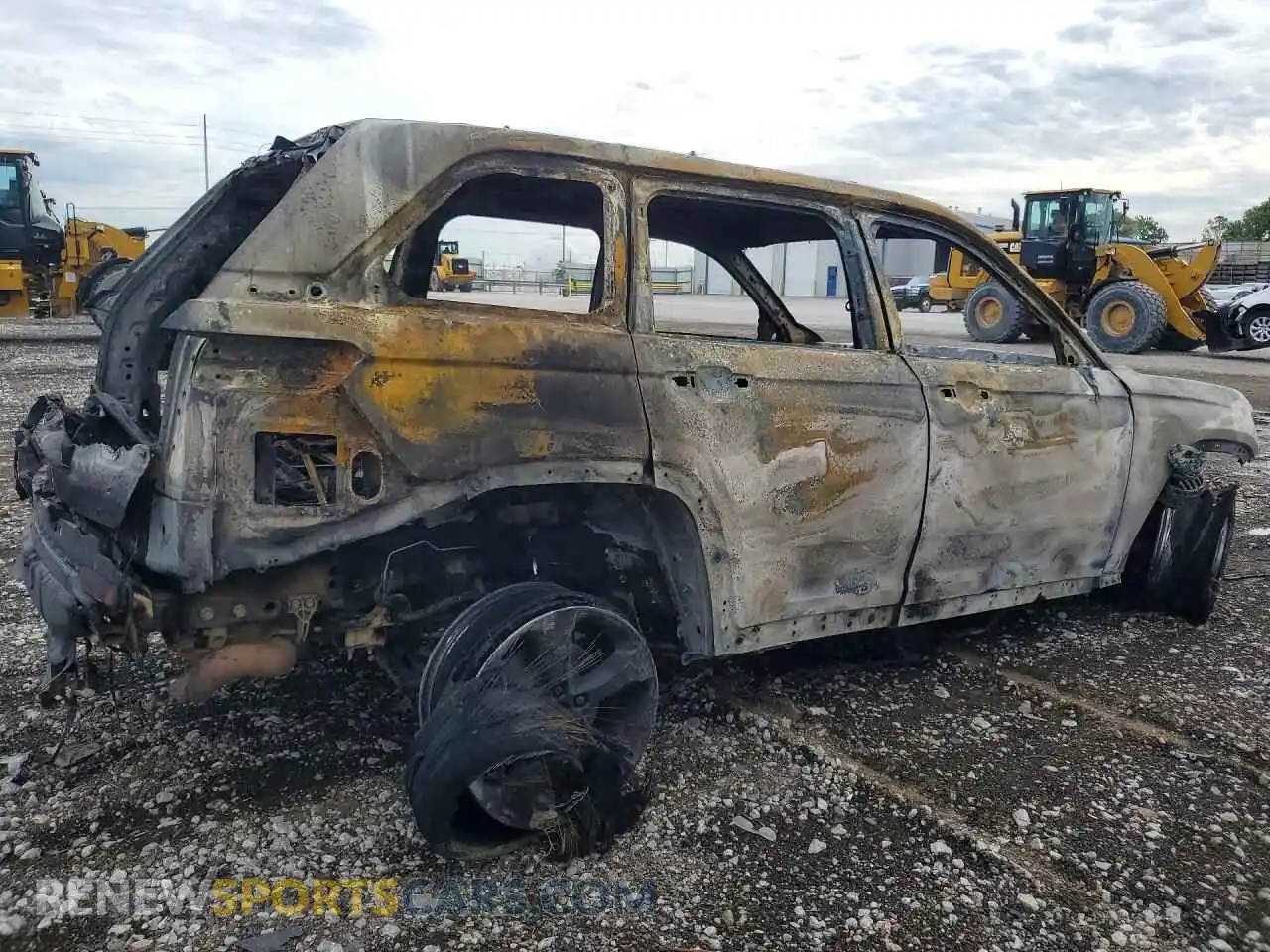 3 Photograph of a damaged car 1C4RJHAG7PC640486 JEEP CHEROKEE 2023