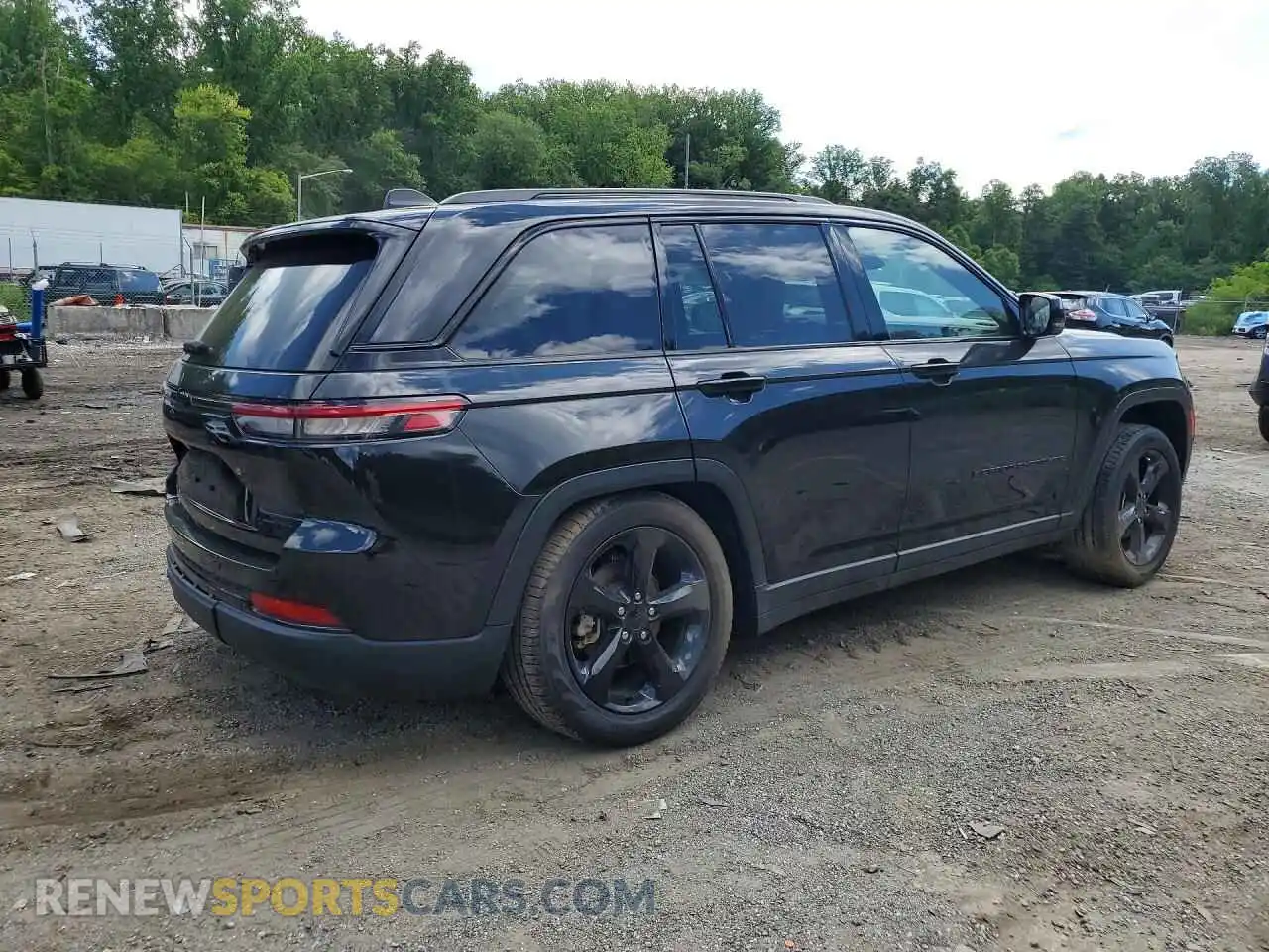 3 Photograph of a damaged car 1C4RJHBG1PC502649 JEEP CHEROKEE 2023