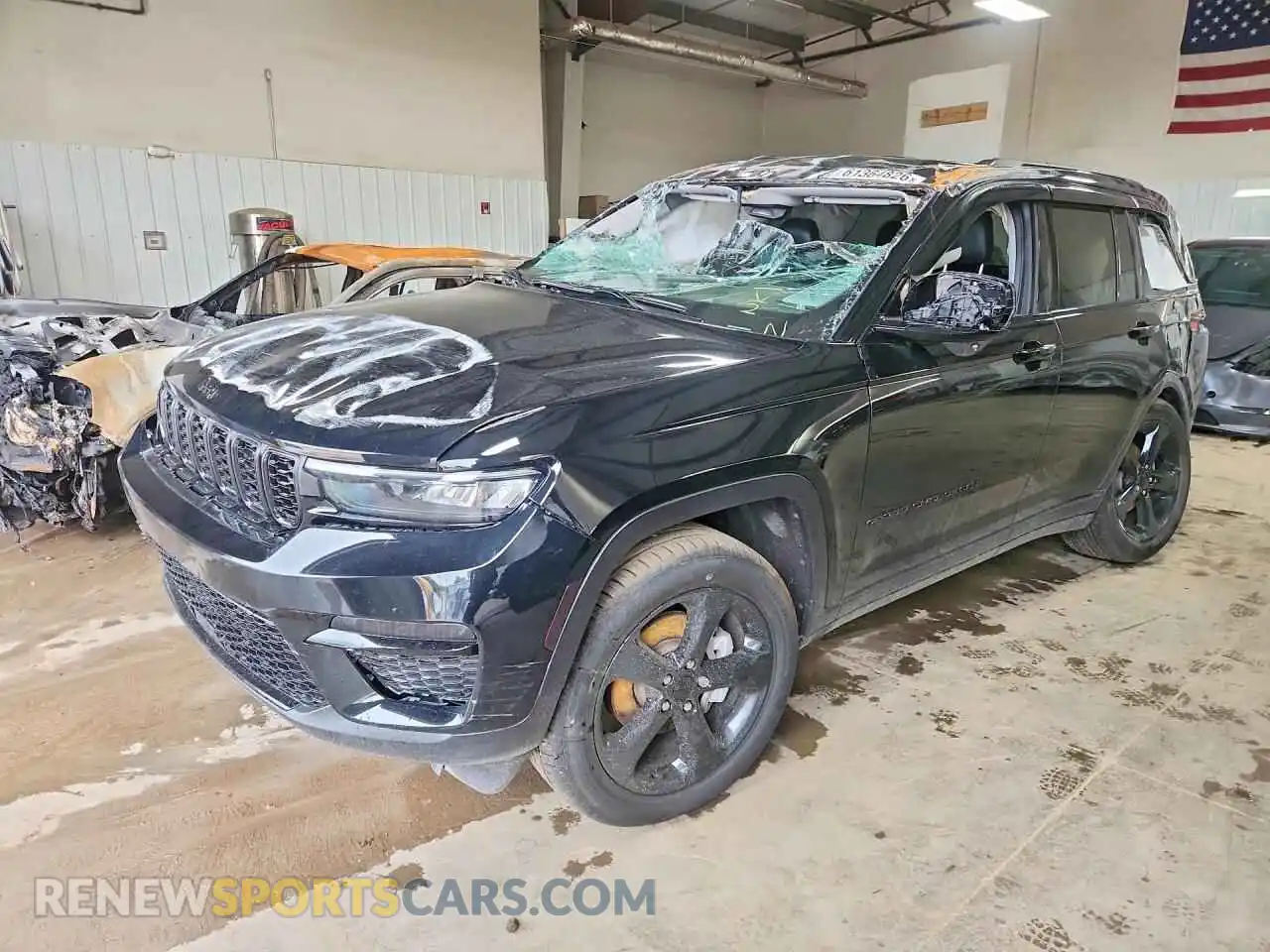 1 Photograph of a damaged car 1C4RJHBG6PC560465 JEEP CHEROKEE 2023