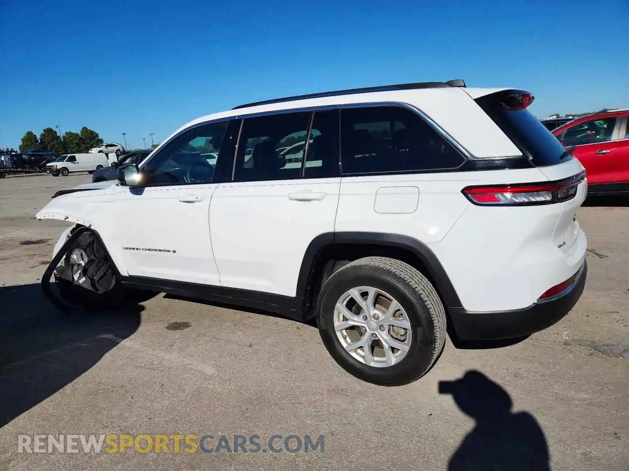2 Photograph of a damaged car 1C4RJHBG8PC517763 JEEP CHEROKEE 2023