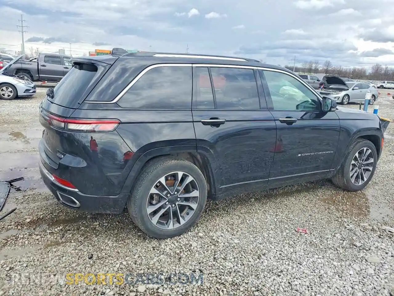3 Photograph of a damaged car 1C4RJHDG7PC515922 JEEP CHEROKEE 2023