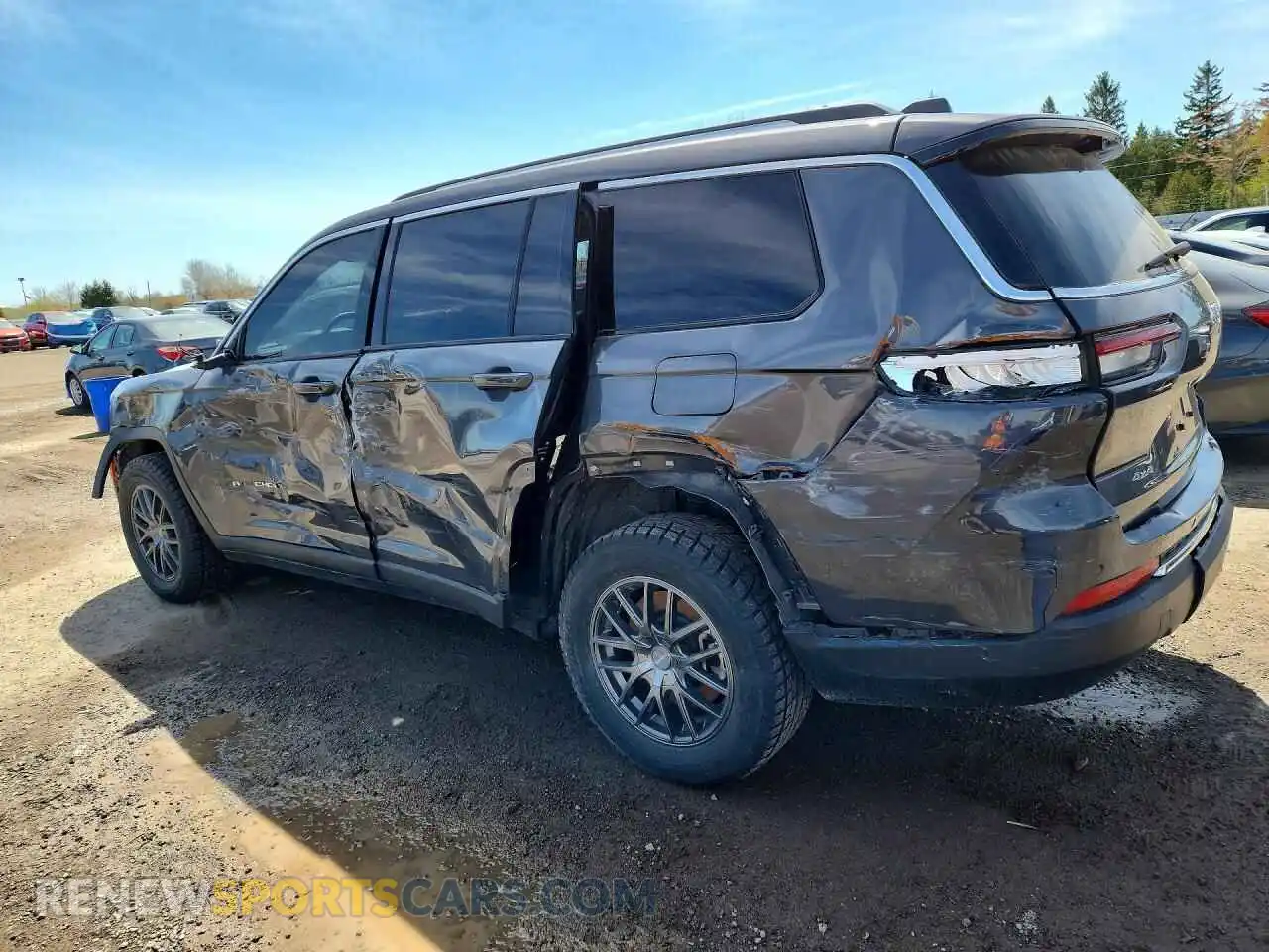2 Photograph of a damaged car 1C4RJKBG0P8727211 JEEP CHEROKEE 2023