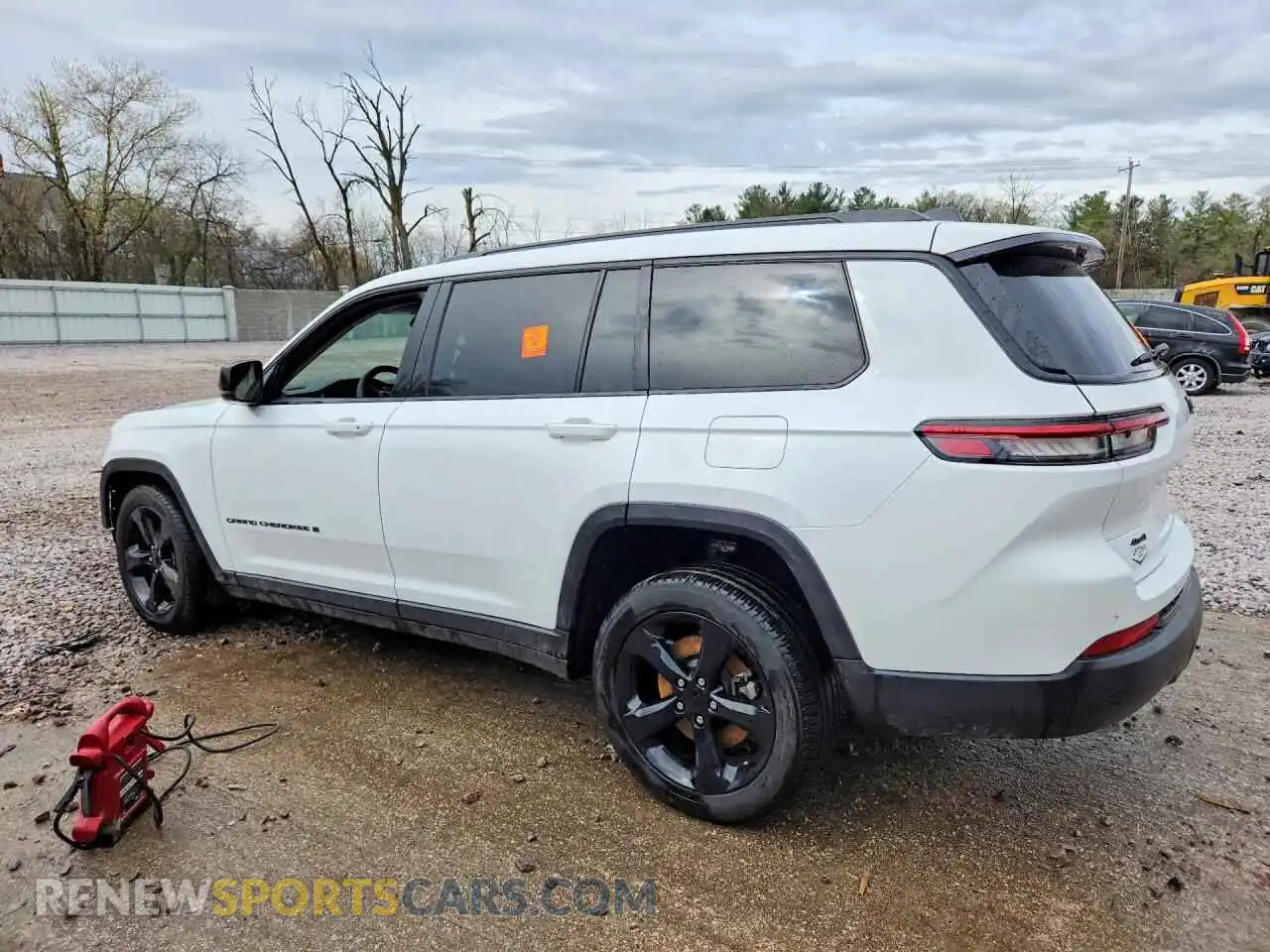 2 Фотография поврежденного автомобиля 1C4RJKBG3P8884246 JEEP CHEROKEE 2023