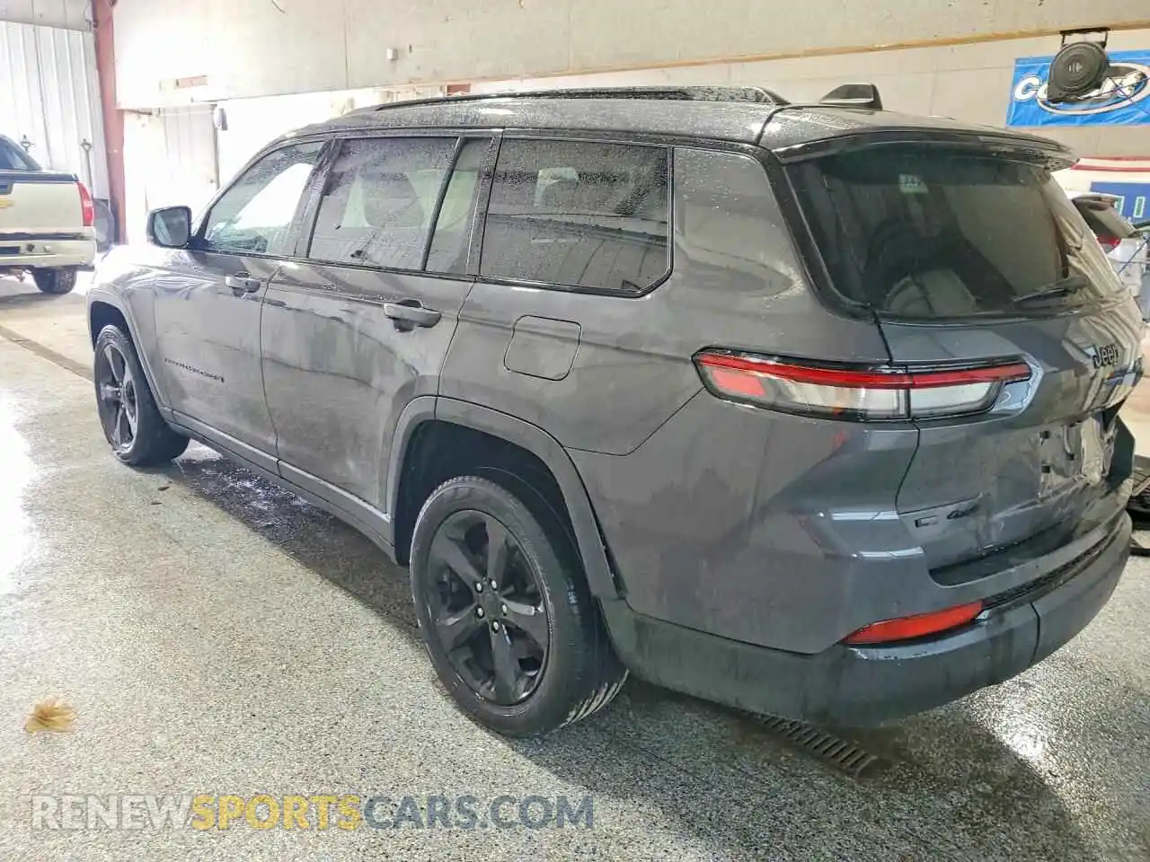 2 Фотография поврежденного автомобиля 1C4RJKBG9P8710889 JEEP CHEROKEE 2023