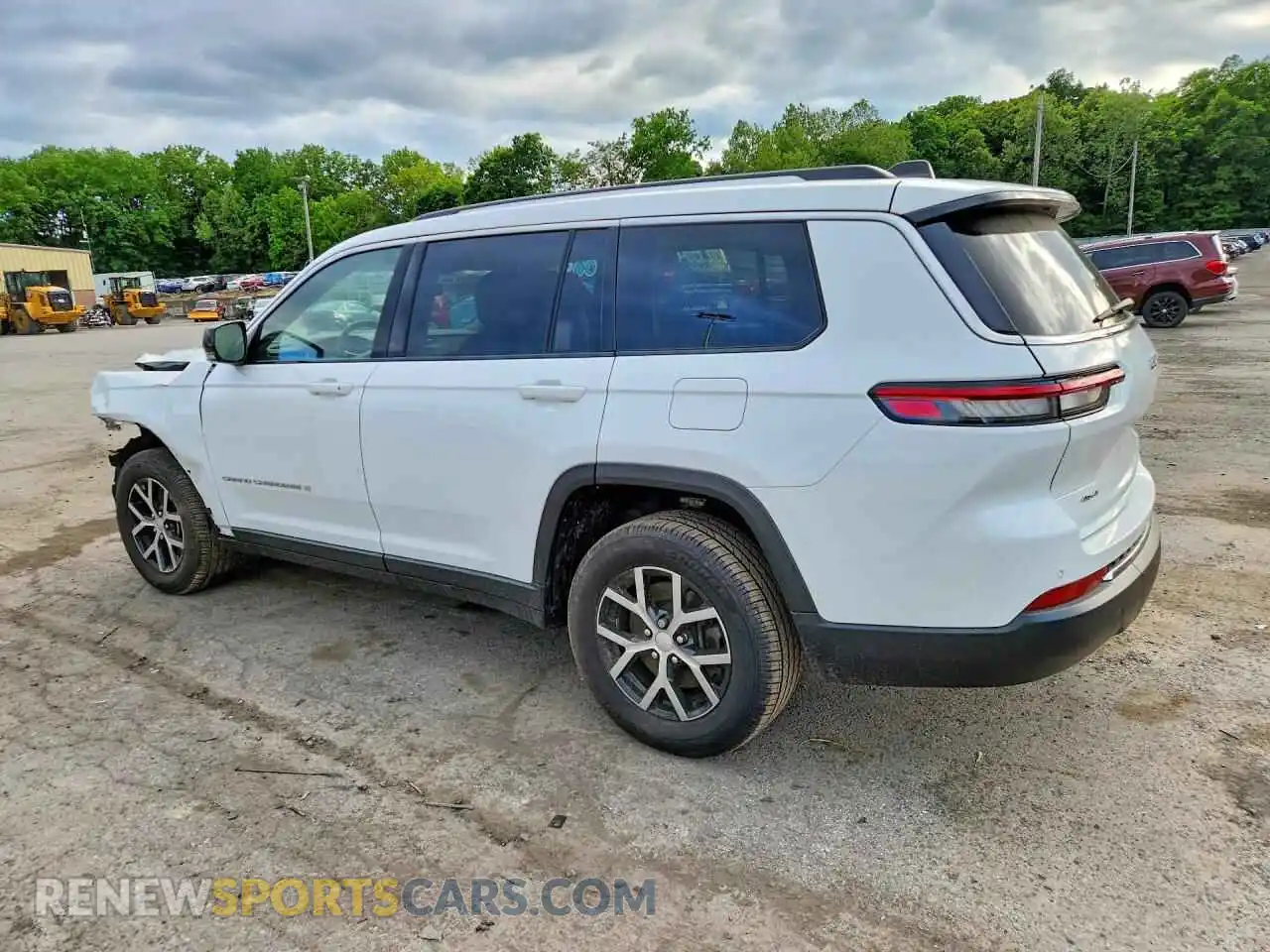 2 Photograph of a damaged car 1C4RJKBG9P8853213 JEEP CHEROKEE 2023