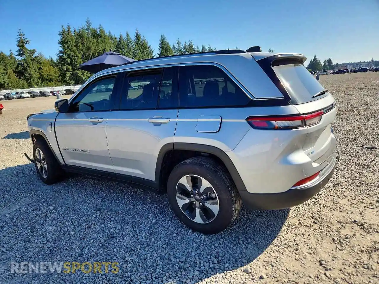 2 Photograph of a damaged car 1C4RJYB64PC624249 JEEP CHEROKEE 2023