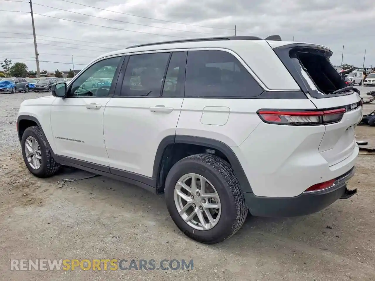 2 Photograph of a damaged car 1C4RJGAG2RC181056 JEEP CHEROKEE 2024
