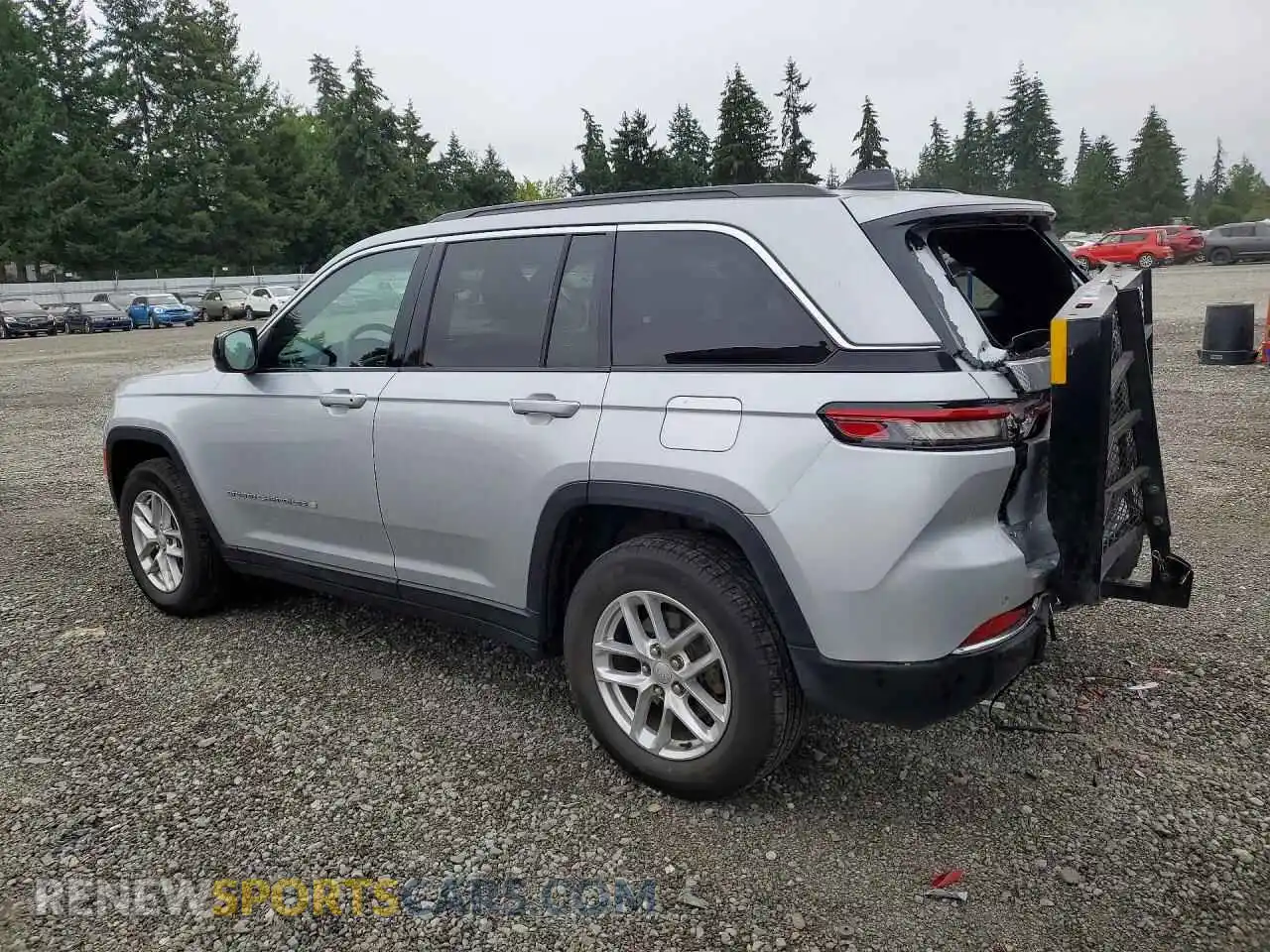 2 Photograph of a damaged car 1C4RJHAG1RC180082 JEEP CHEROKEE 2024