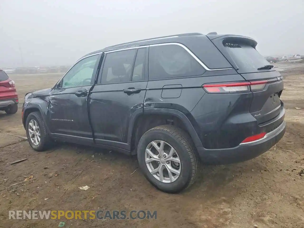 2 Photograph of a damaged car 1C4RJHBG5RC697769 JEEP CHEROKEE 2024