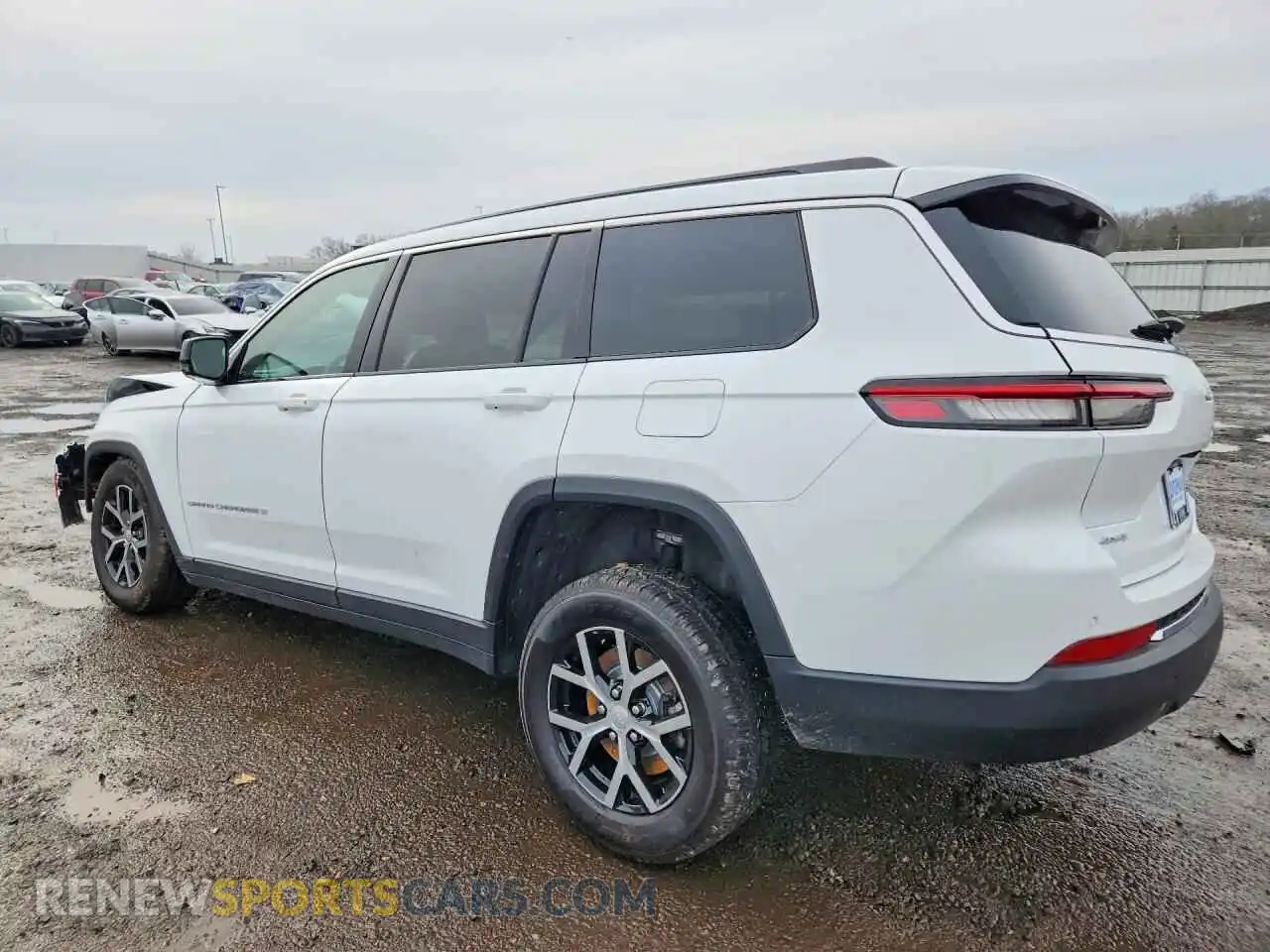 2 Photograph of a damaged car 1C4RJKBG0R8602521 JEEP CHEROKEE 2024