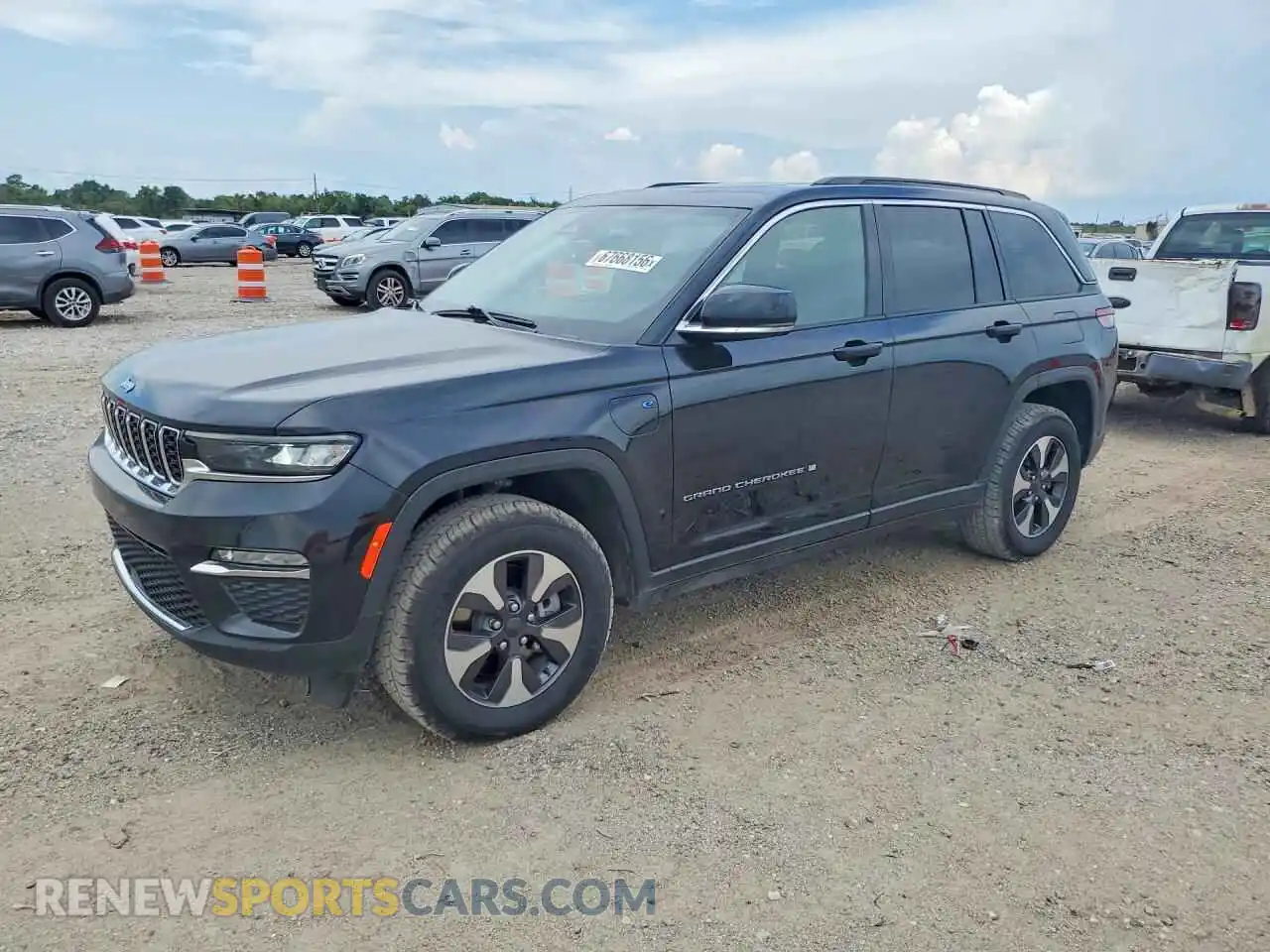 1 Photograph of a damaged car 1C4RJYB62RC117367 JEEP CHEROKEE 2024