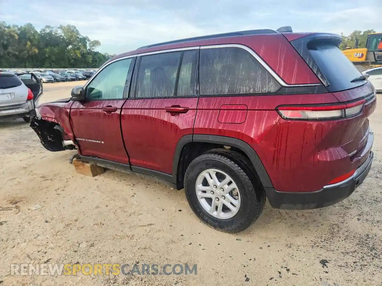 2 Фотография поврежденного автомобиля 1C4RJGAG9SC289700 JEEP CHEROKEE 2025