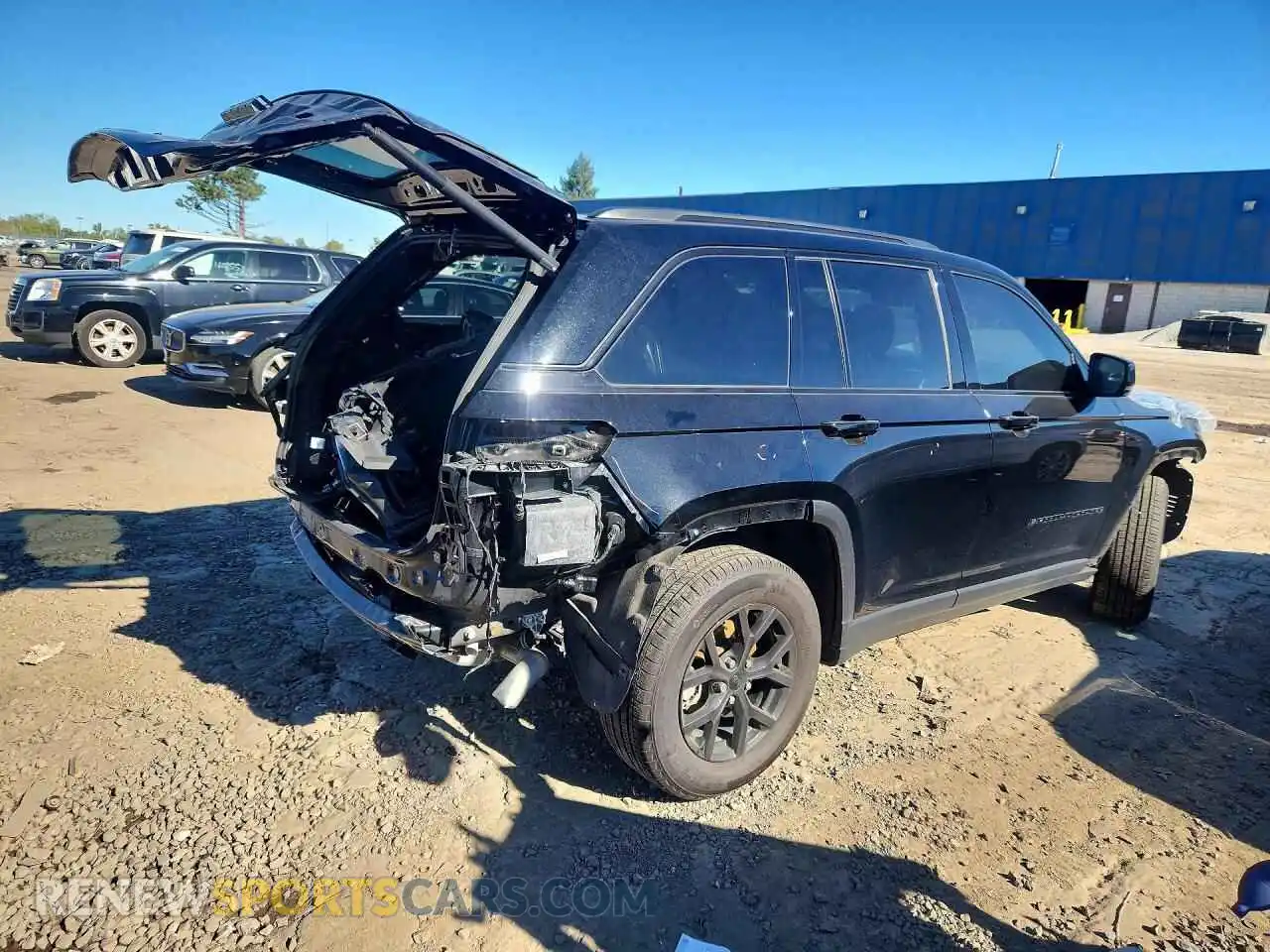 3 Фотография поврежденного автомобиля 1C4RJHAG0SC359641 JEEP CHEROKEE 2025