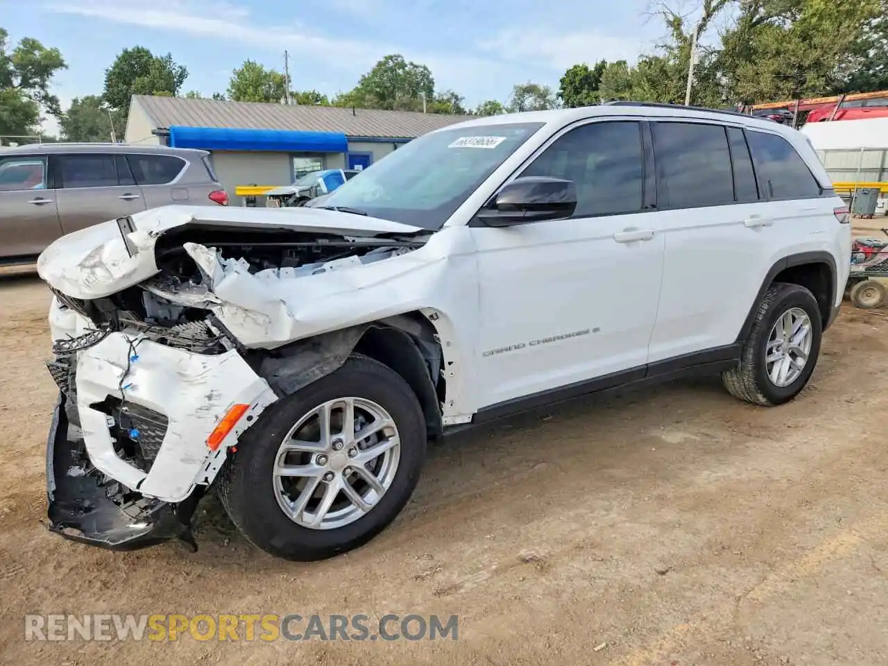 1 Photograph of a damaged car 1C4RJHAG2SC271318 JEEP CHEROKEE 2025