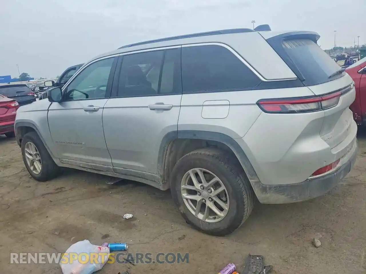 2 Photograph of a damaged car 1C4RJHAG3SC343711 JEEP CHEROKEE 2025