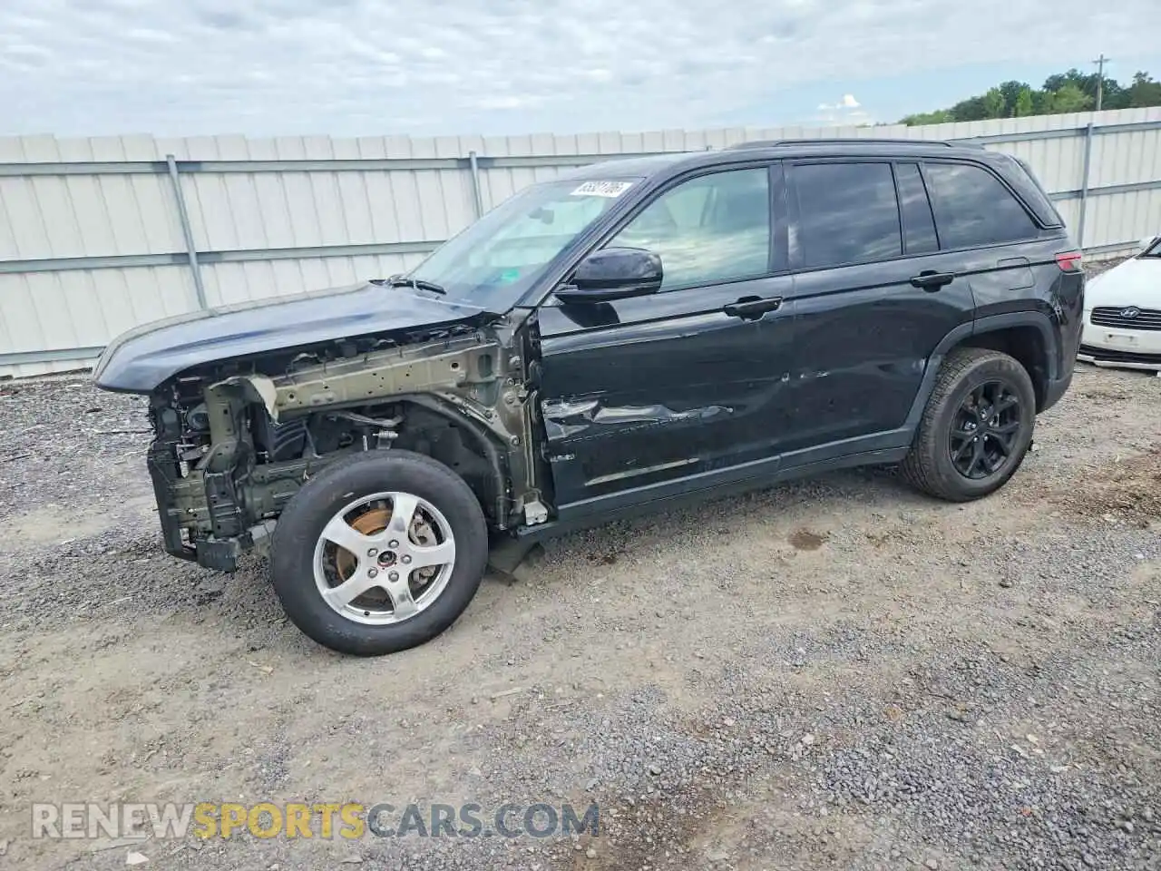 1 Photograph of a damaged car 1C4RJHAG5SC271409 JEEP CHEROKEE 2025