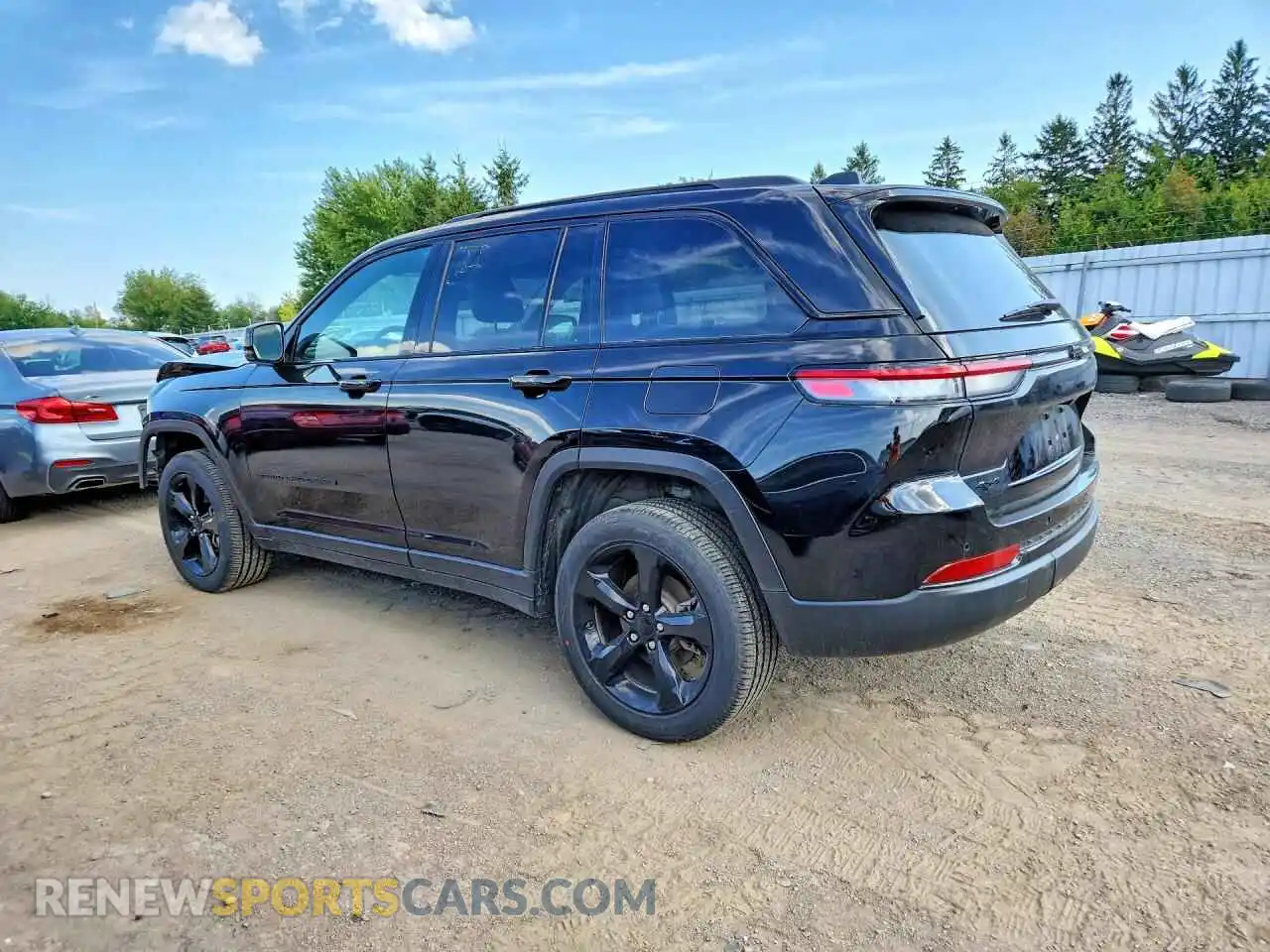 2 Фотография поврежденного автомобиля 1C4RJHAG7SC341430 JEEP CHEROKEE 2025