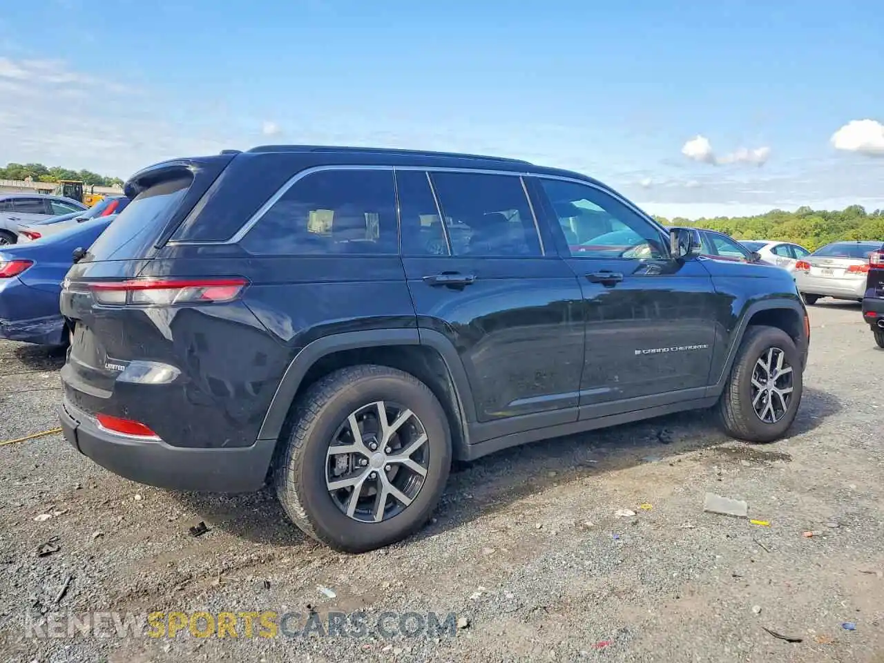 3 Фотография поврежденного автомобиля 1C4RJHBG0SC310650 JEEP CHEROKEE 2025