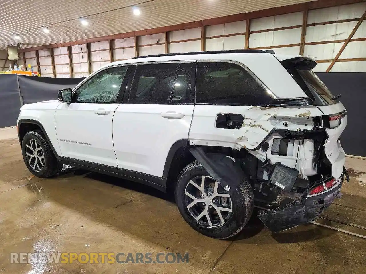 2 Photograph of a damaged car 1C4RJHBG1SC350588 JEEP CHEROKEE 2025